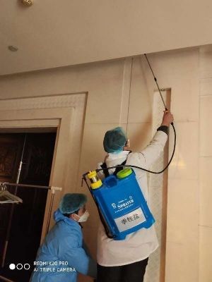 空調(diào)清洗消毒